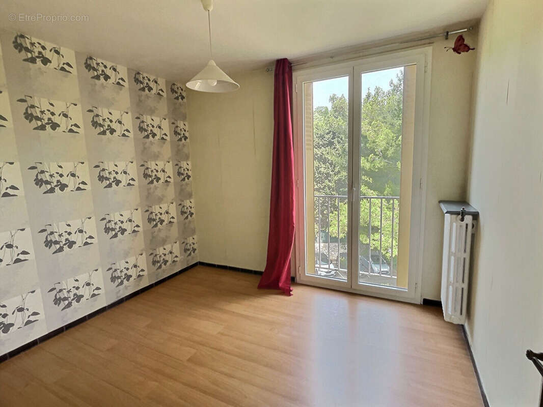Appartement à MARSEILLE-12E