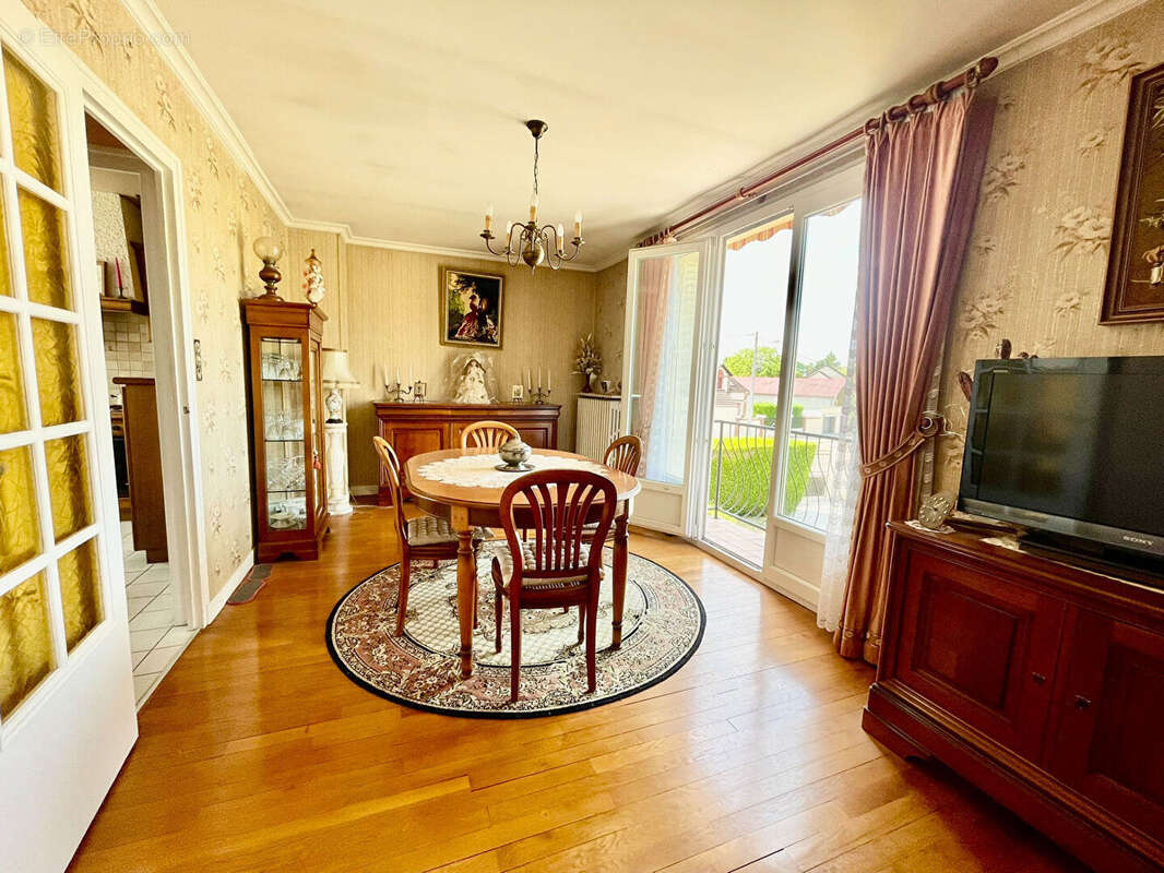 Maison 52 m² à Saint-Florentin  - photo 8