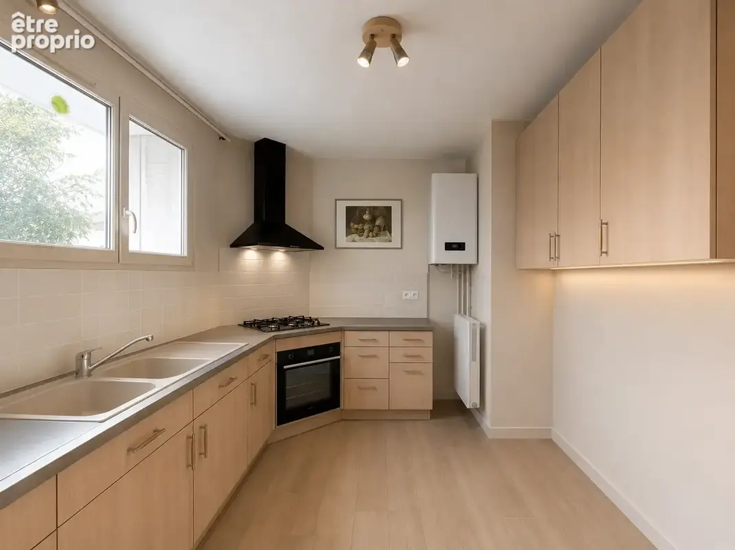 ARTEM, BELLE OPPORTUNITEE A SAISIR un appartement à rénové de 3 pièces très lumineux de 77,70 m2, situé au 1-e - photo 5