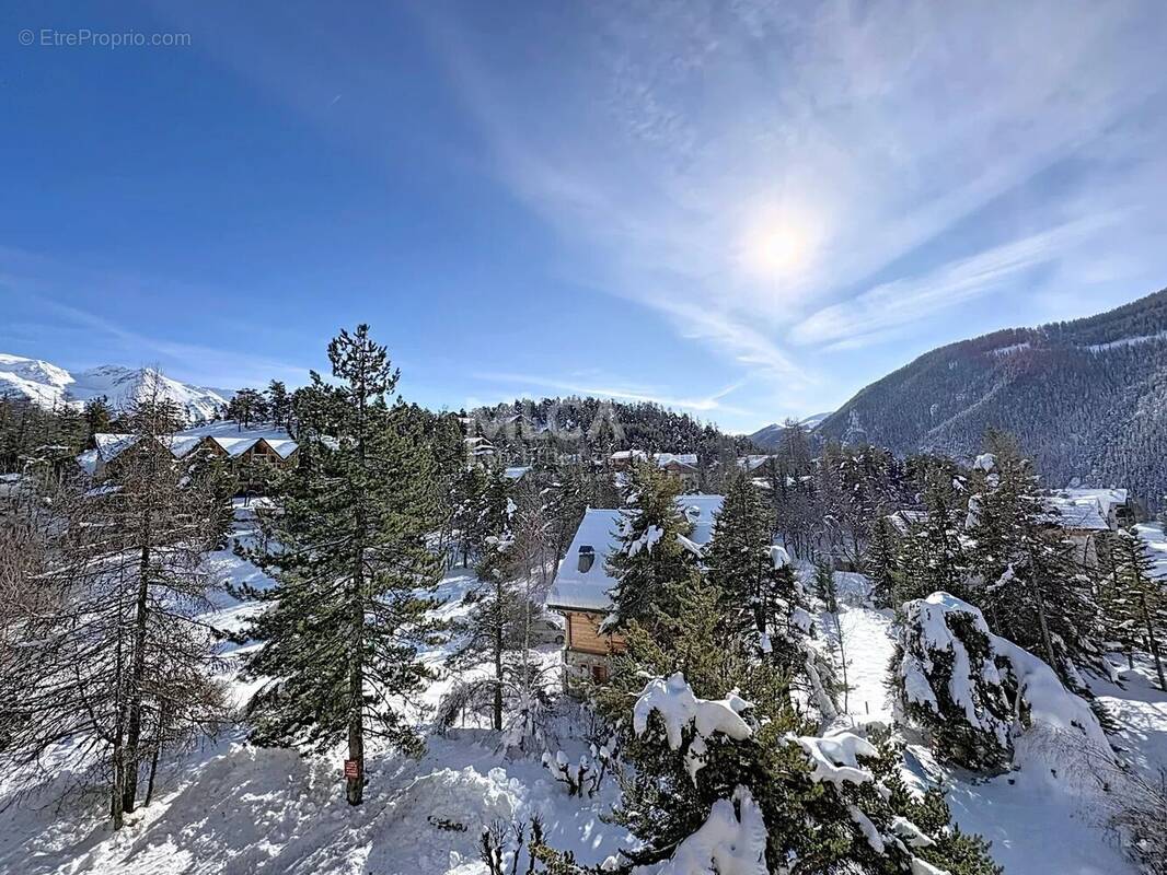 Appartement à SAINT-ETIENNE-DE-TINEE