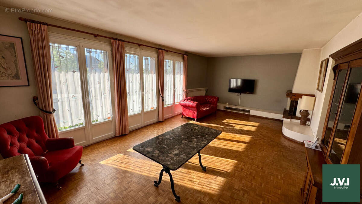 Maison à ENGHIEN-LES-BAINS