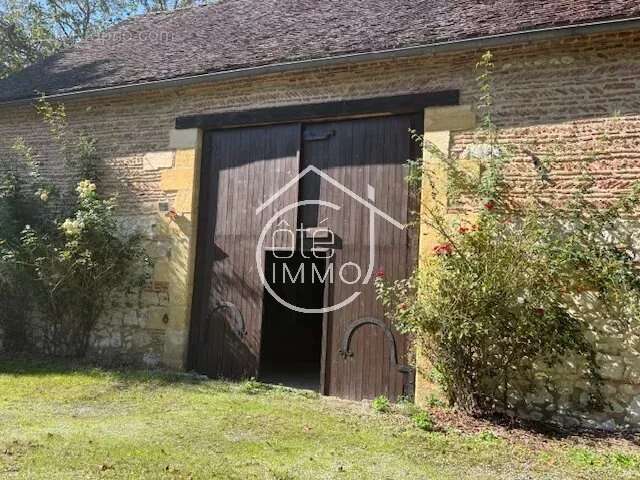 Maison à SAINT-PIERRE-D'EYRAUD