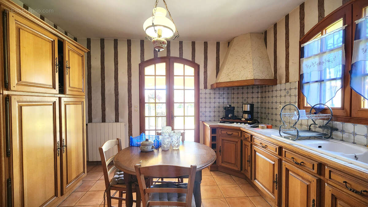 Maison à SAINT-ANDRE-DE-CUBZAC