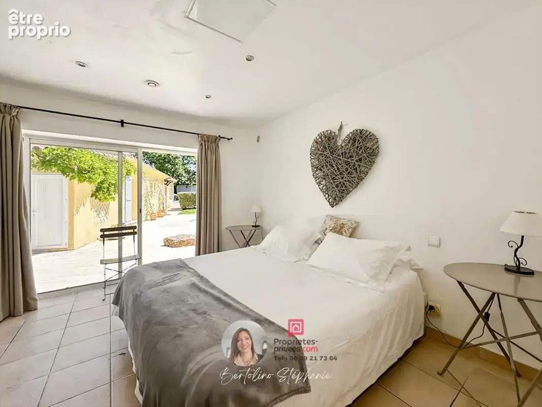 TRANS-EN-PROVENCE - Maison de plain-pied avec piscine, dépendance et terrain paysagé - photo 8