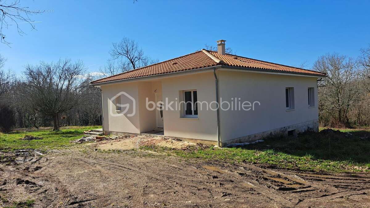 Maison à VERTEILLAC