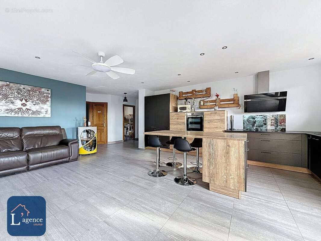 Appartement à CROZET