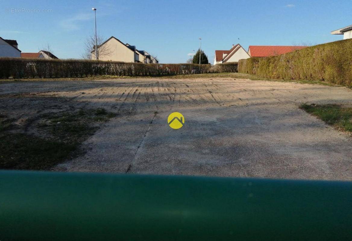Terrain à BRIARE