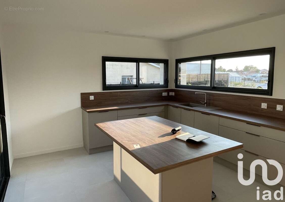 Photo 5 - Maison à PAREMPUYRE