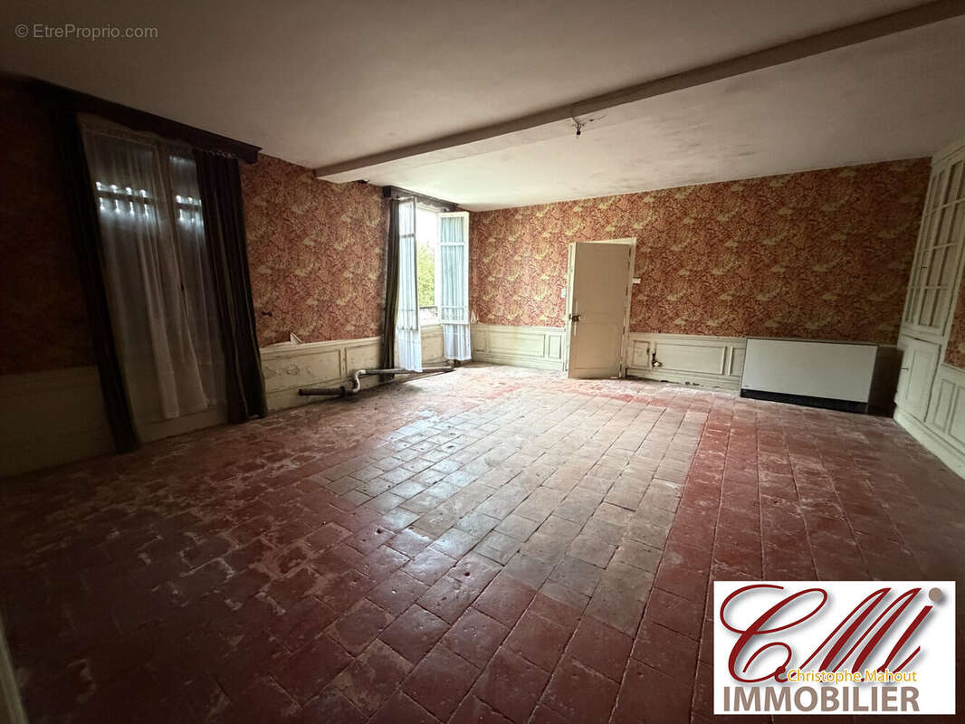 Maison 152 m² à Vitry-Le-Francois  - photo 2