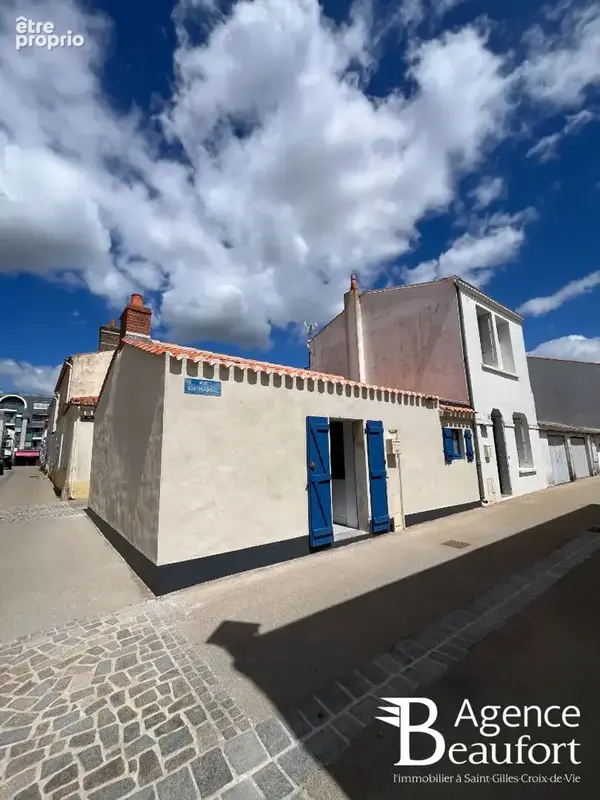 Photo Maison à Saint-Gilles-Croix-De-Vie au prix de 190 800€