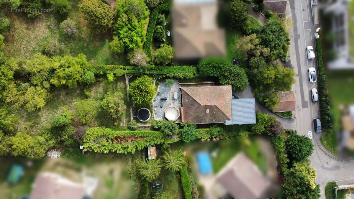 Maison à CHAPONNAY