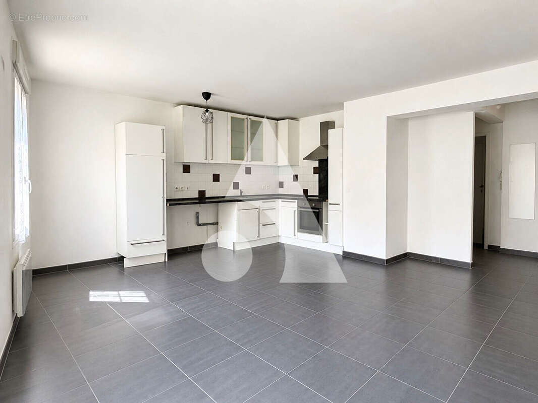 Appartement Le Plessis Pate 3 pièces 66.52 m2 - photo 4