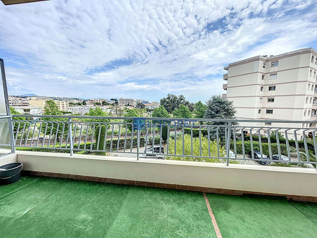 Appartement à CAGNES-SUR-MER