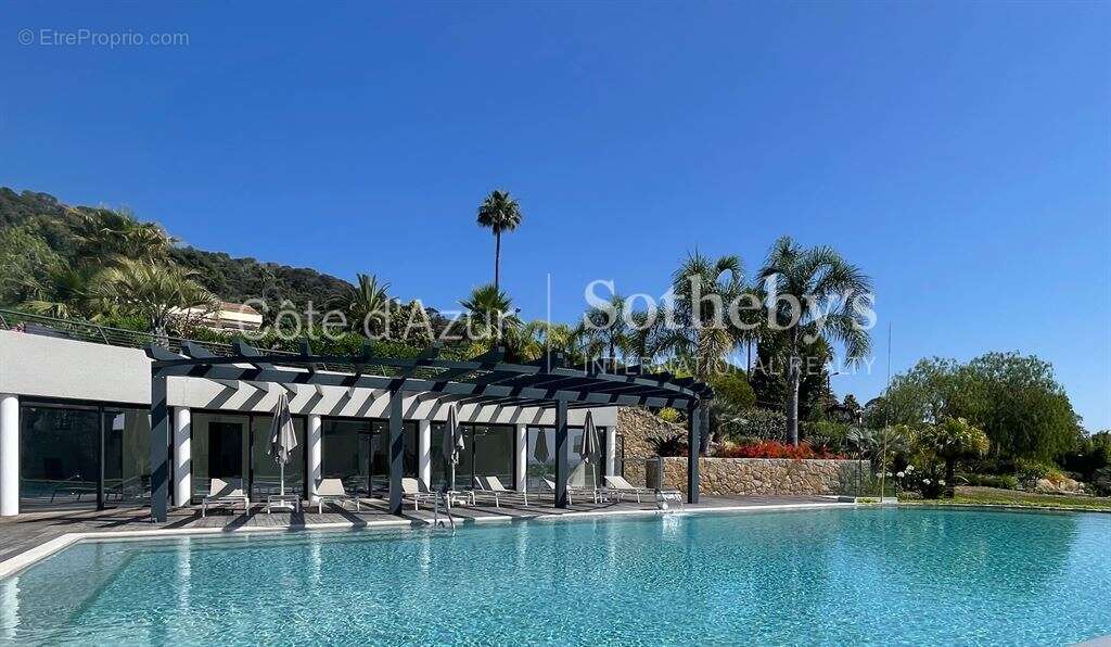 Appartement à VALLAURIS