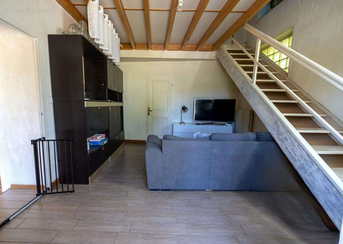 Maison à VIOLAY