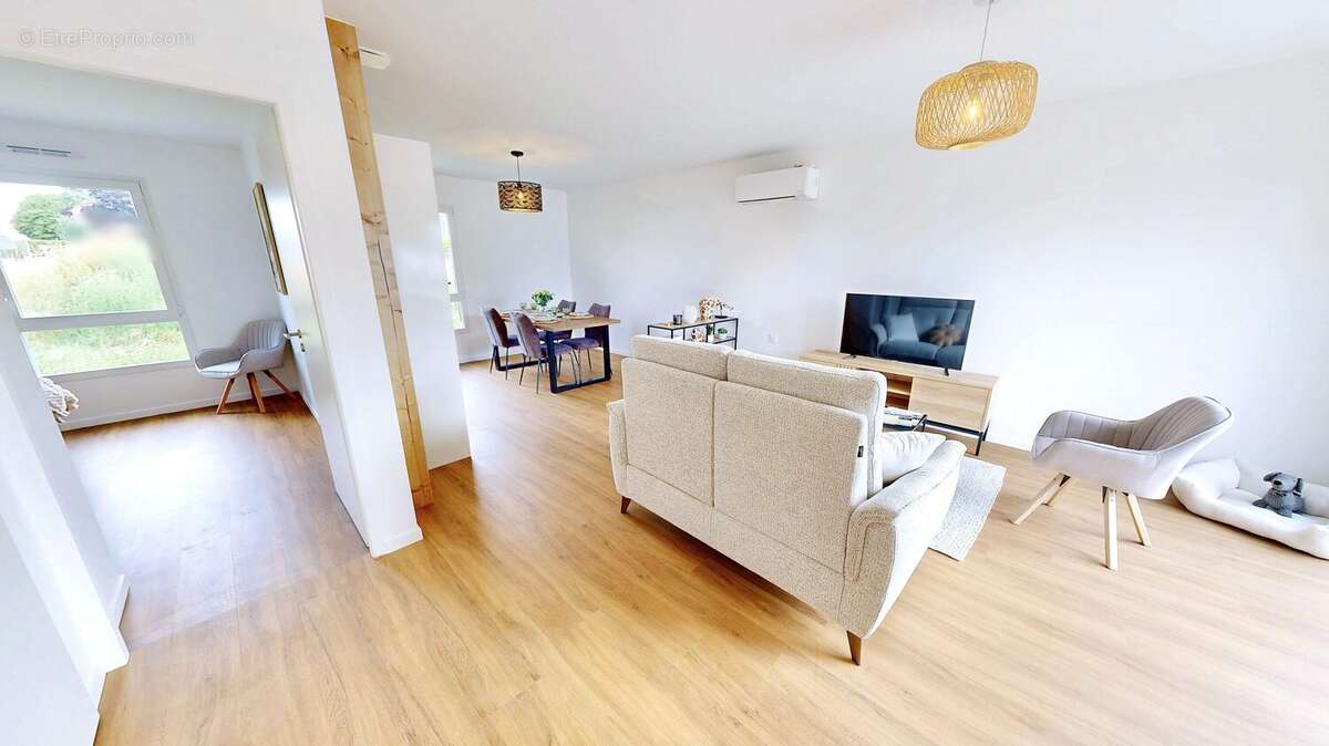 Maison 63 m² à Saint-Meen-Le-Grand  - photo 3
