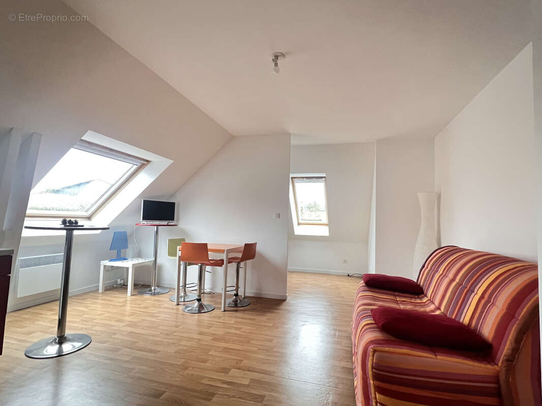 Appartement à MATIGNON