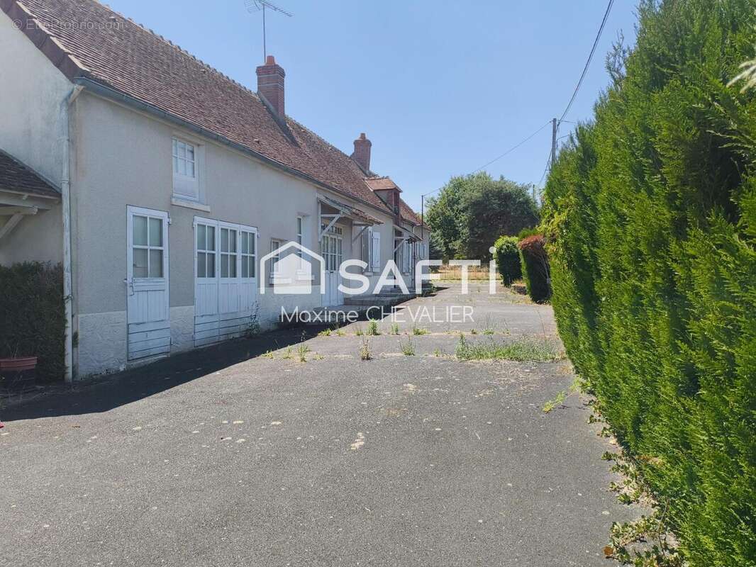 Photo 2 - Maison à LE MAGNY