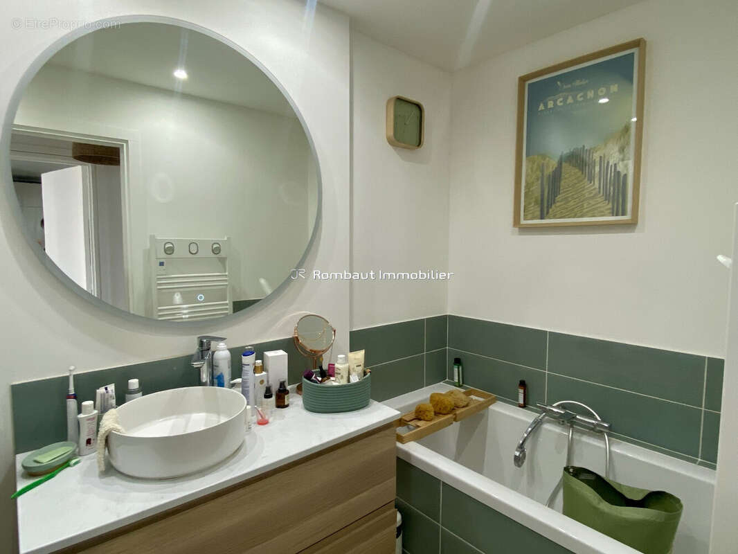 Appartement à LA CELLE-SAINT-CLOUD