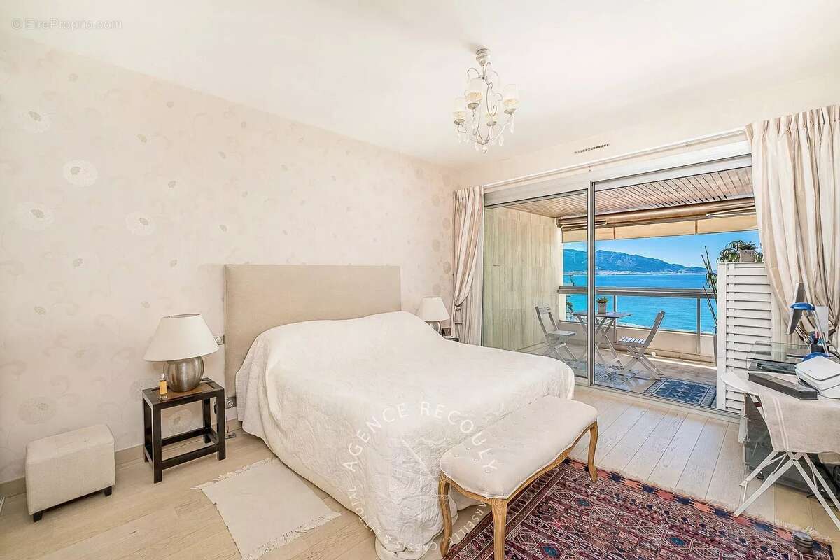 Appartement à MARSEILLE-7E