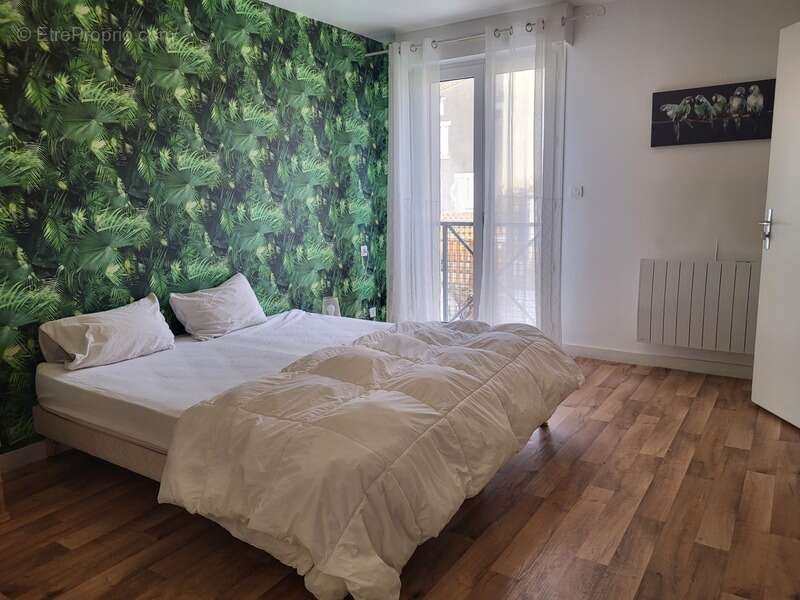 Appartement à SAINT-LOUP-LAMAIRE