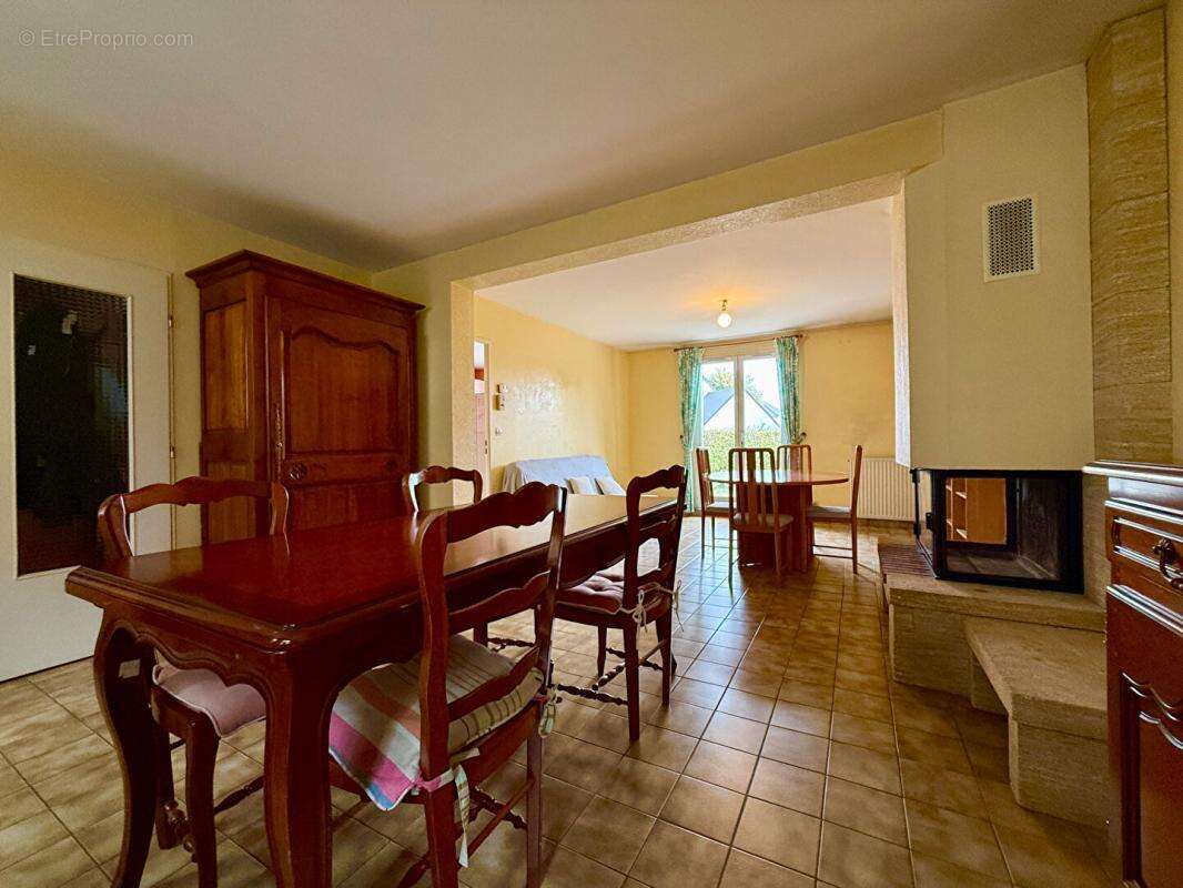 Maison à SAINT-GERMAIN-LA-BLANCHE-HERBE