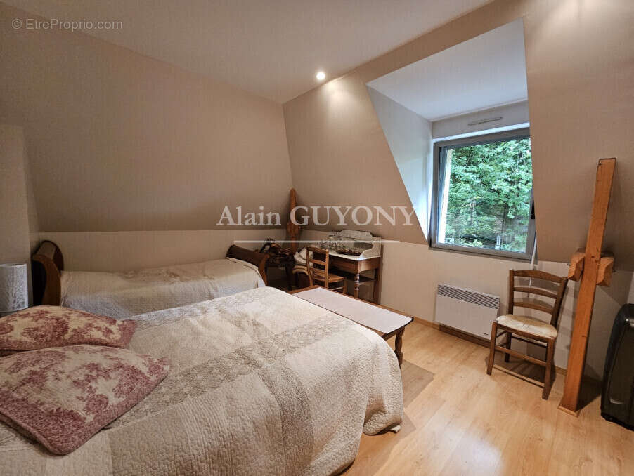 Maison à PONT-L'EVEQUE