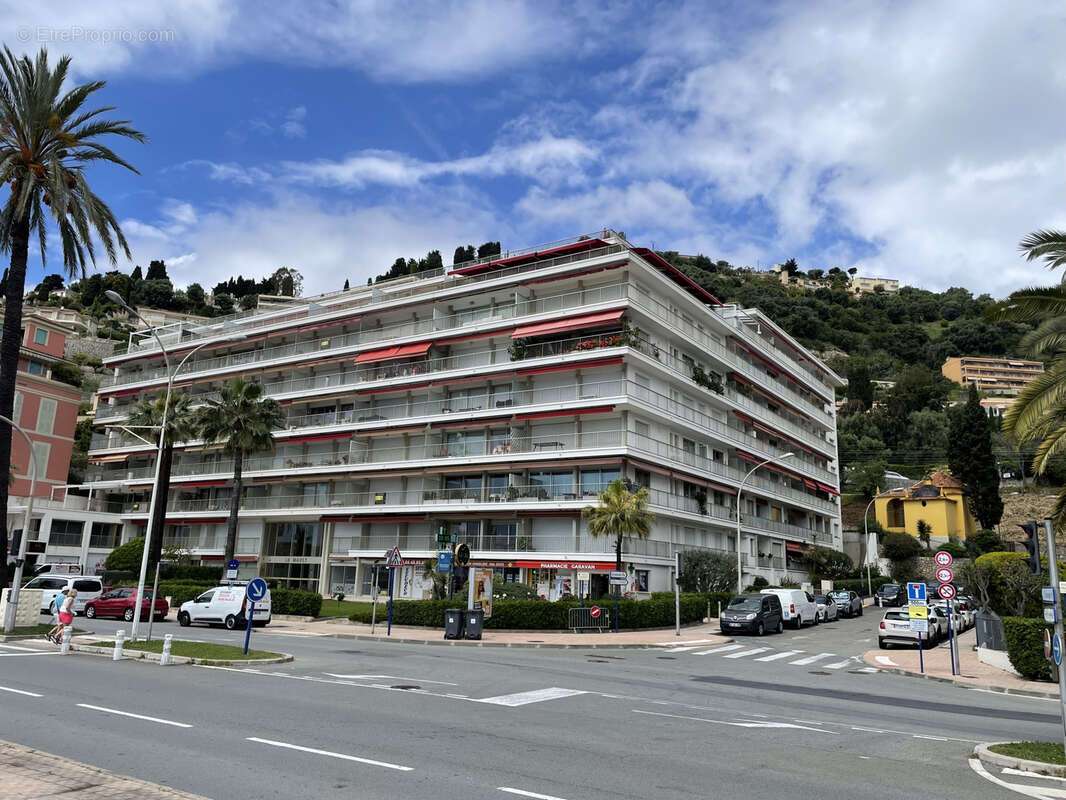 BAISSE DE PRIX ! EXCLUSIVITE T1-Balcon -Menton Garavan en étage élevée dans une résidence de standing- Cave - photo 17