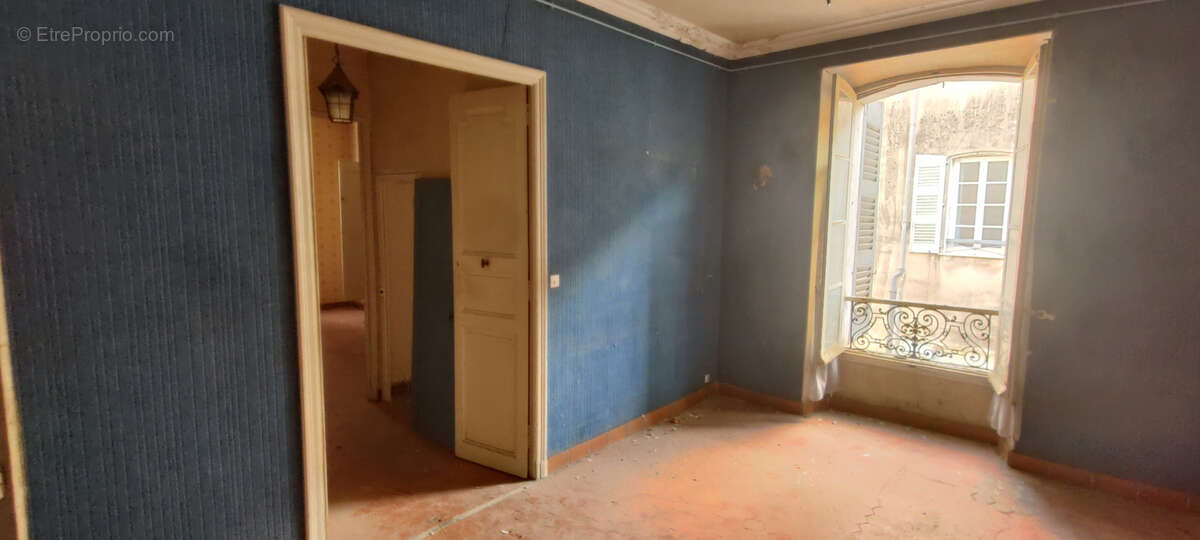 Appartement à DRAGUIGNAN