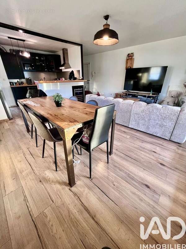 Photo 3 - Appartement à MARSEILLE-13E