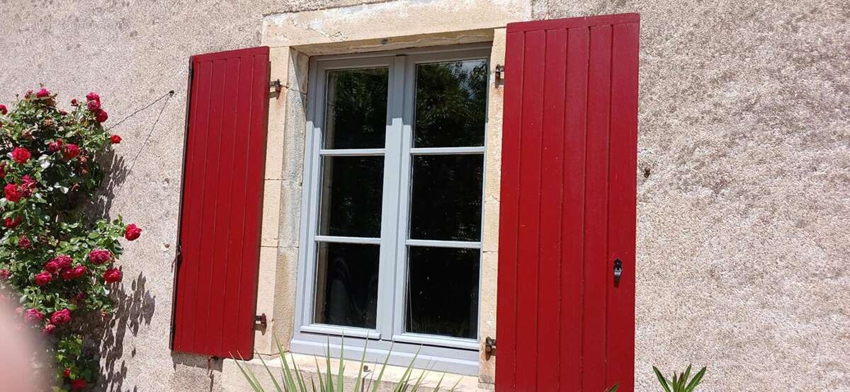 Maison à ANCHENONCOURT-ET-CHAZEL