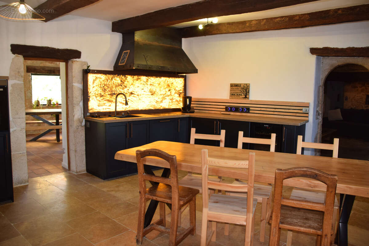 Maison à GOUDARGUES