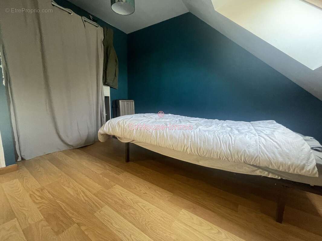 Maison à PONTVALLAIN