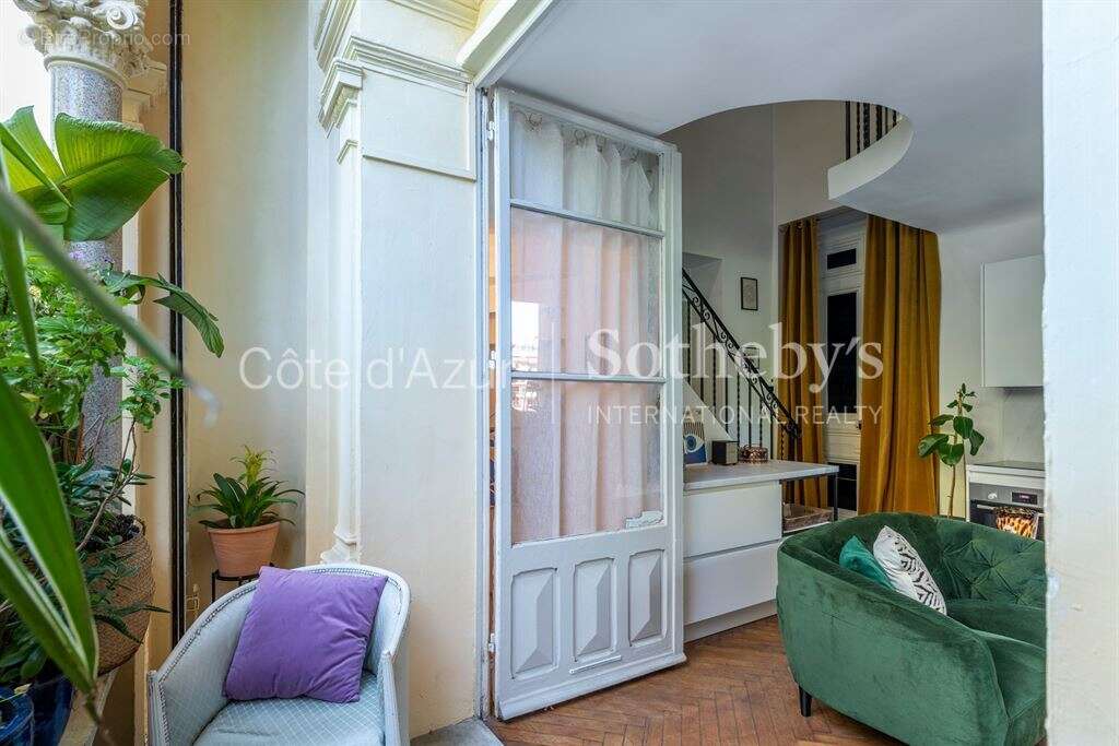 Nice Cimiez : Appartement triplex 58 m² avec terrasse dans une demeure Belle Époque - photo 12