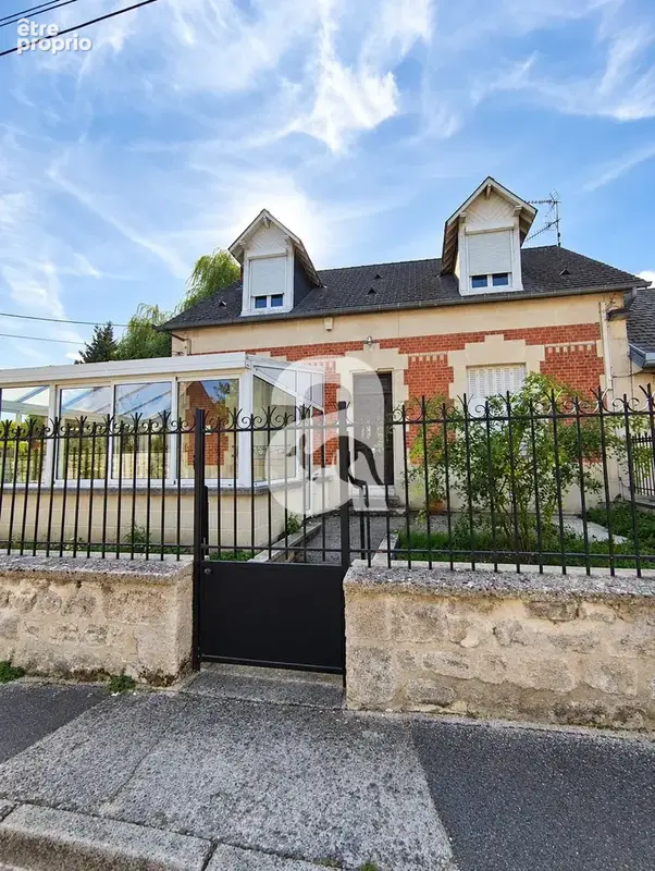 Maison 7 pièces 237 m² à vendre à Soissons (02200) - photo 1