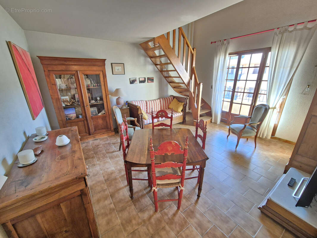 Appartement à HYERES