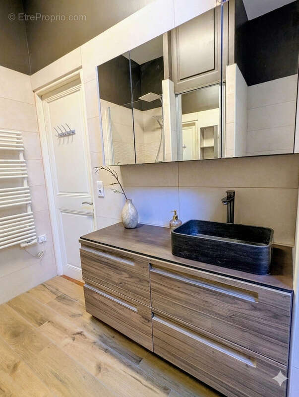Appartement à AIX-LES-BAINS