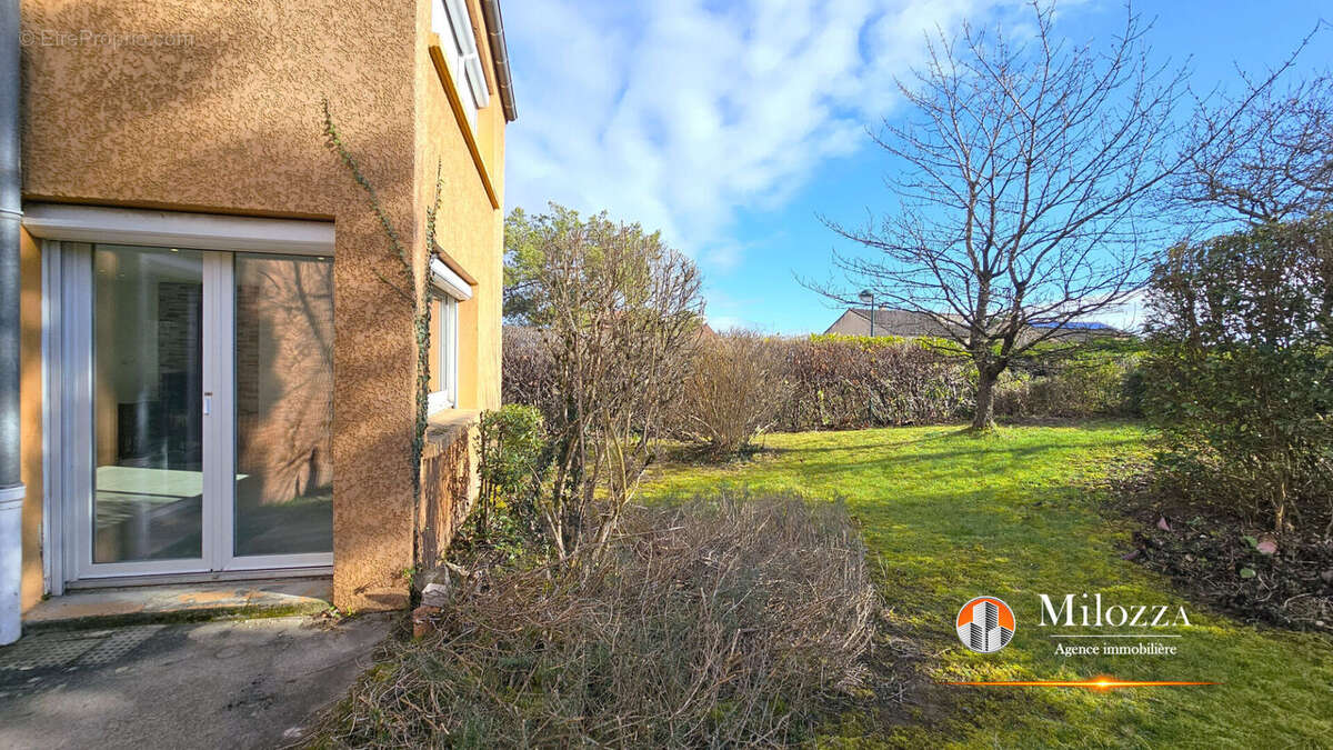 Maison à VILLEFONTAINE