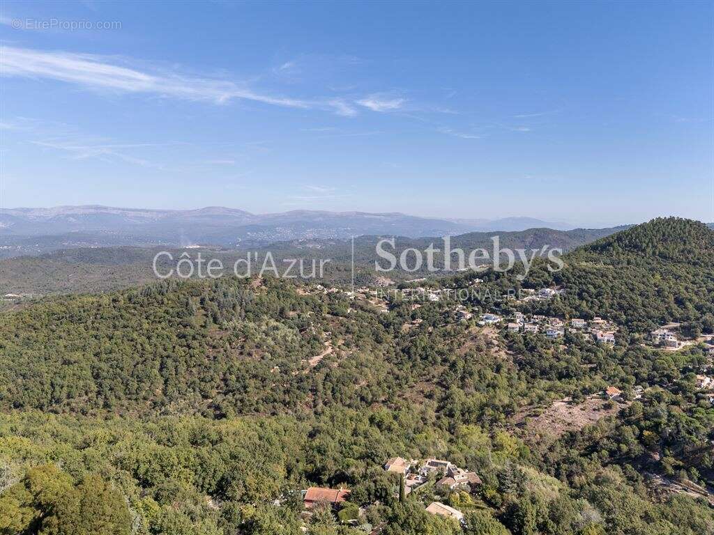 Maison à LES ADRETS-DE-L&#039;ESTEREL