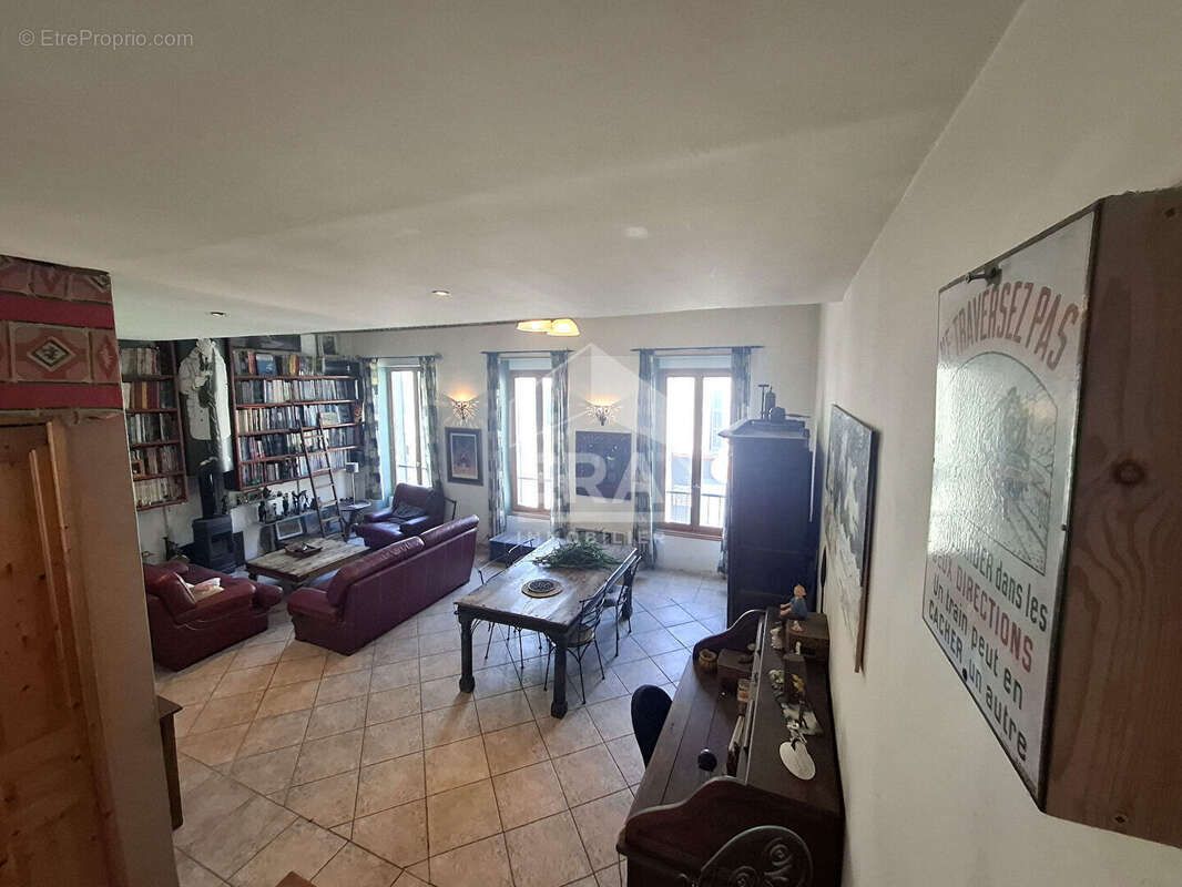 Appartement à MARSEILLE-10E
