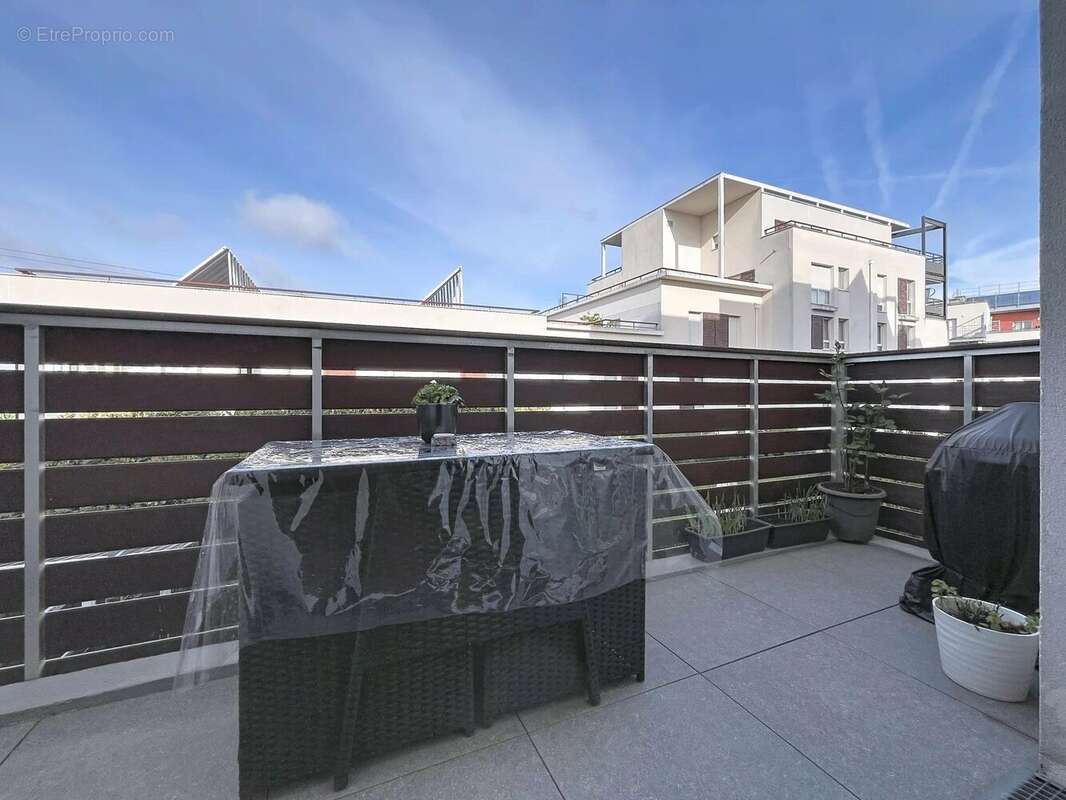 Appartement à LIMEIL-BREVANNES