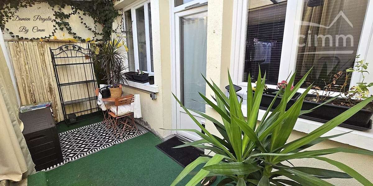 Appartement à CONDAT-SUR-VEZERE