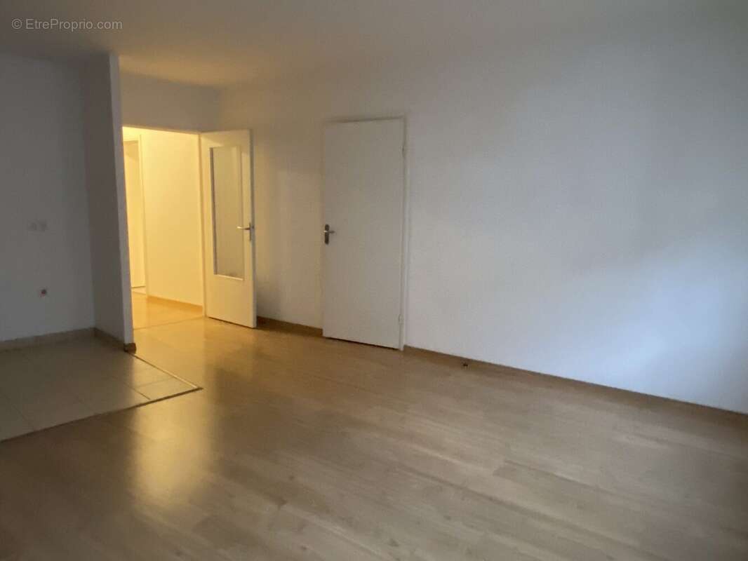 Appartement à LEZENNES