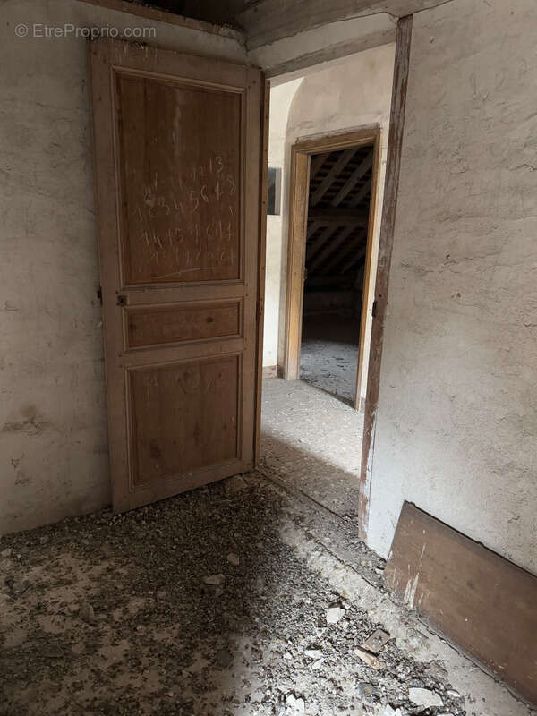Maison à GRISY-LES-PLATRES