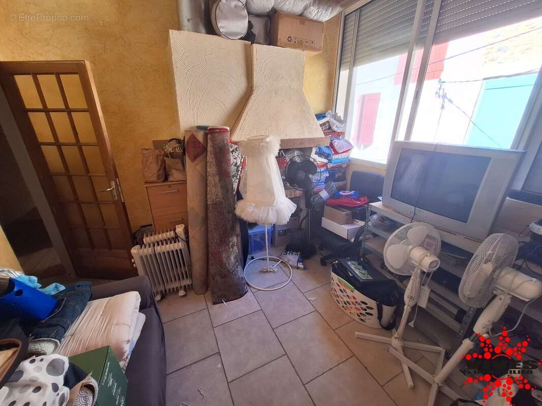 Maison à NISSAN-LEZ-ENSERUNE