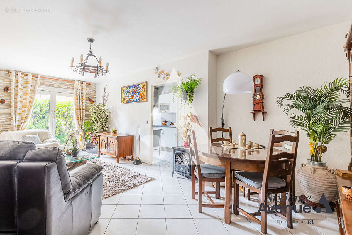 Appartement à ARPAJON