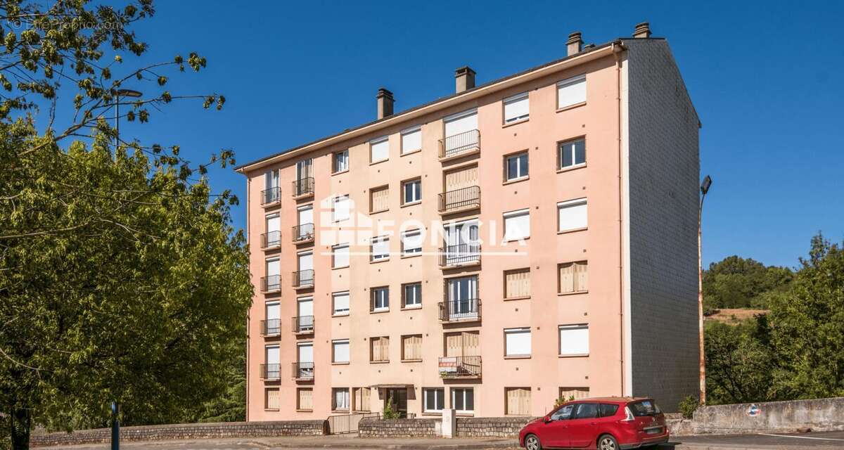 3 pièces vue dégagée avec cave et garage - Quartier Gourgan - photo 10