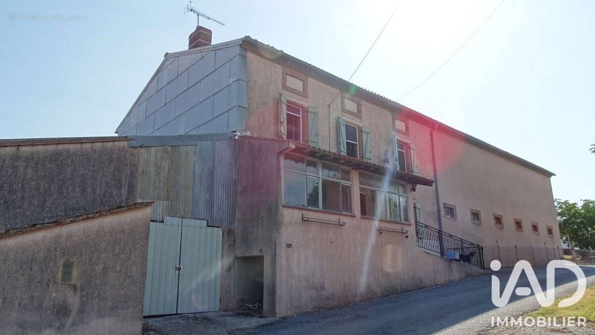 Photo 1 - Maison à PUYLAURENS