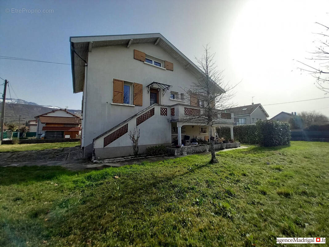 Maison à COUBLEVIE