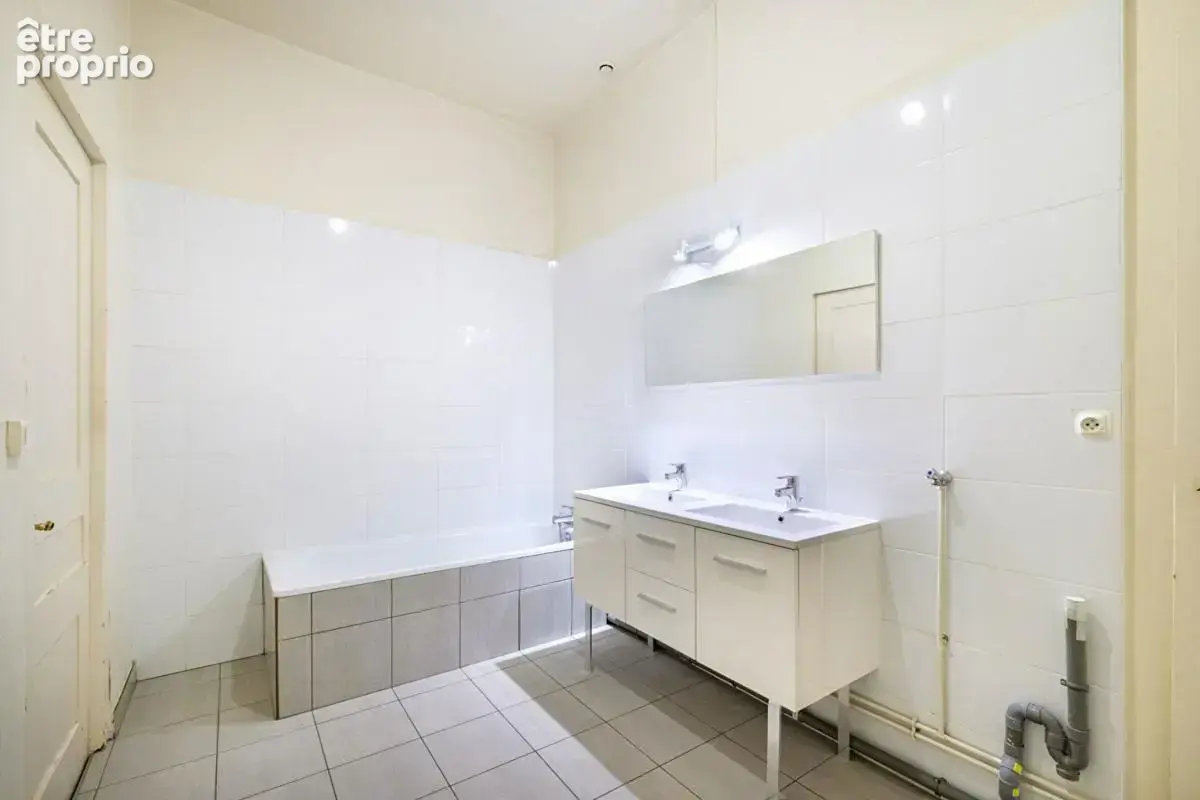 Vente appartement T4 - Ainay 141m² - photo 12
